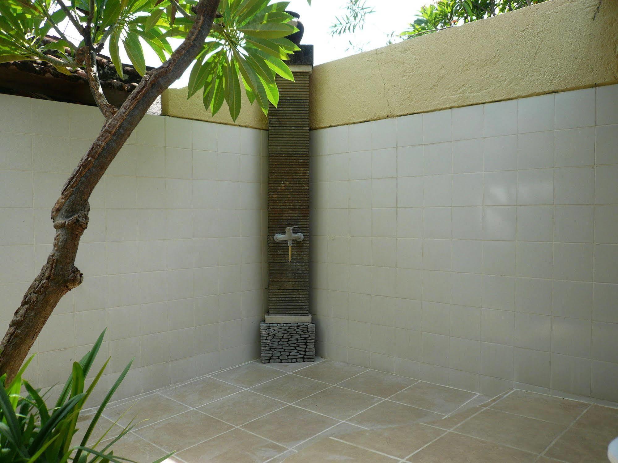 Guest house Wawa Wewe Ii 2*