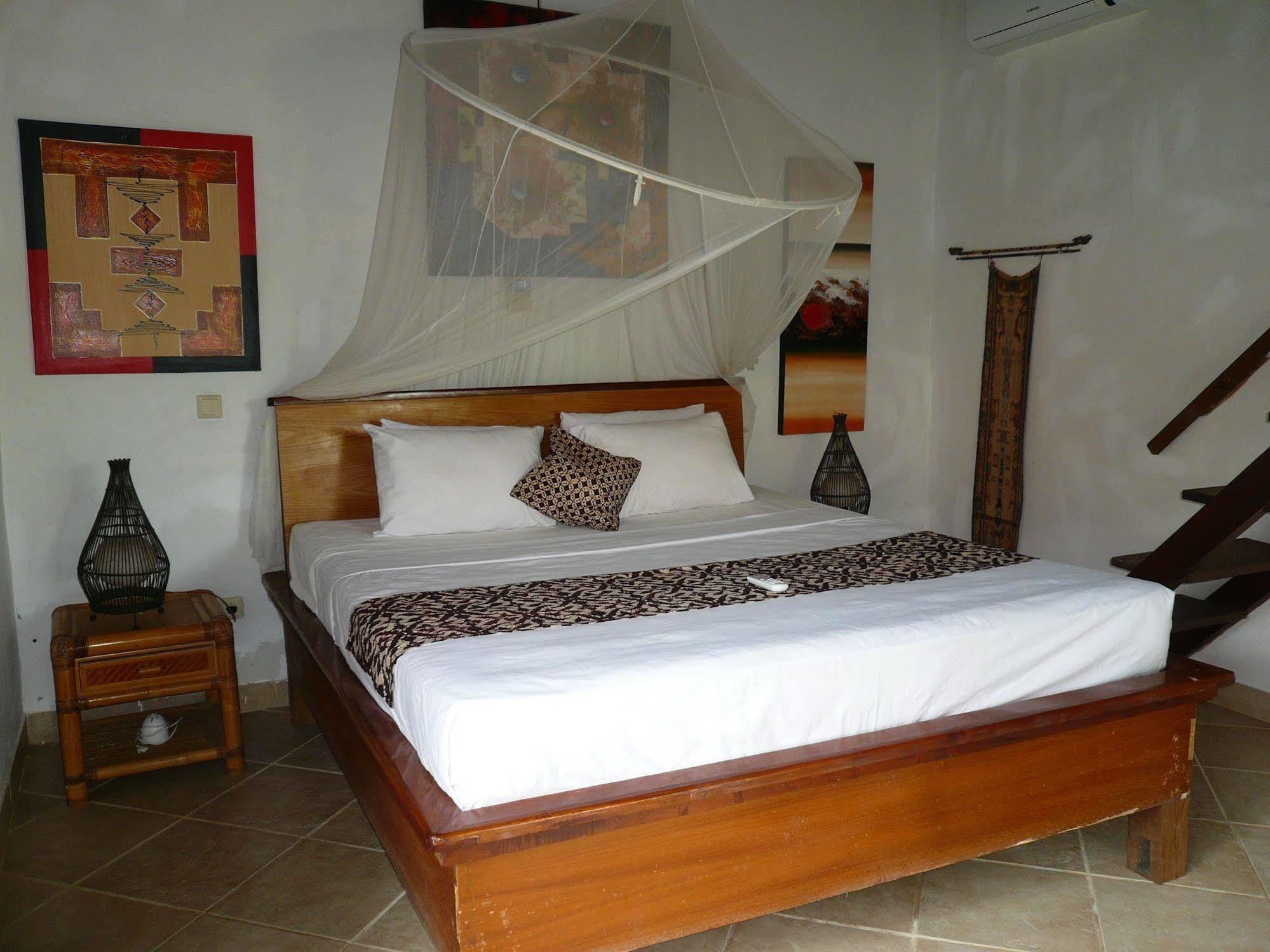 Wawa Wewe Ii Amed (Bali)